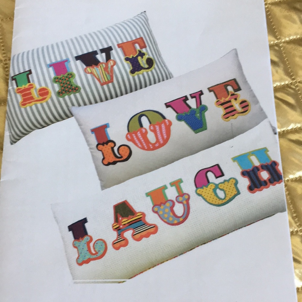 LAUGH Lumber Pillow handmade - Picture 8 of 8